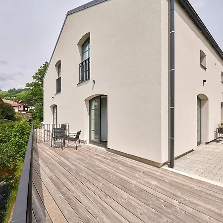 Luxury Mountain Attic With Ac & Netflix By Interhome Appartement *